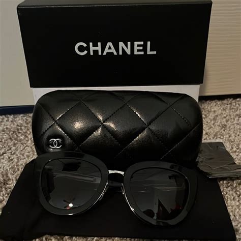 luxottic occhiali chanel|Chanel luxottica sunglasses.